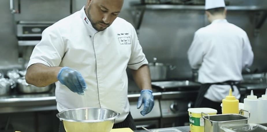 ابتكر مع الشيف فيكتور أوربينا