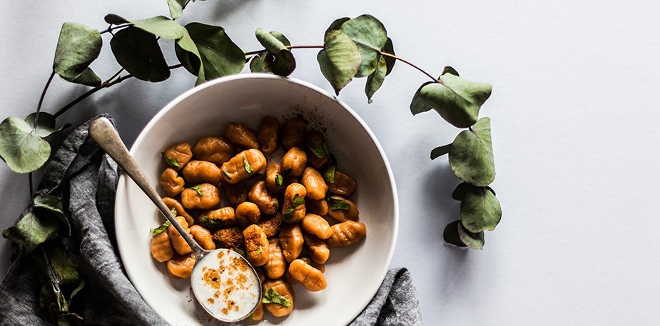 طعام مرتكز على النباتات