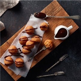 Basbousa with Chocolate Sauce Basbousa with Chocolate Sauce