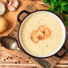 شوربة كريمة البطاطس شوربة كريمة البطاطس