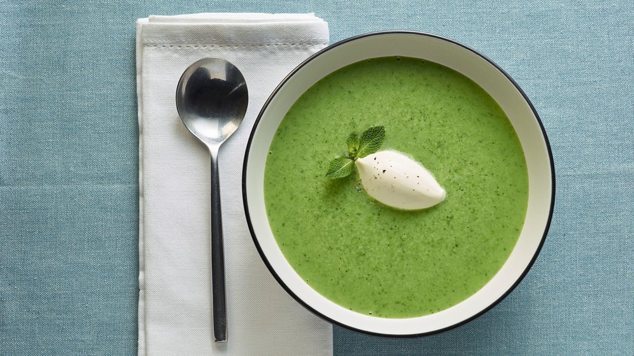 Leek, Spinach, Pea and Mint Soup