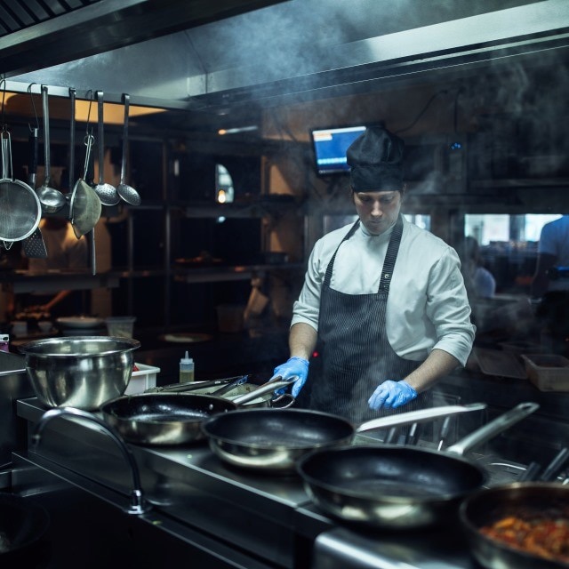 Collaboration and the stability of the operating system for chefs in the kitchen every day: Collaboration and the stability of the operating system for chefs in the kitchen every day: